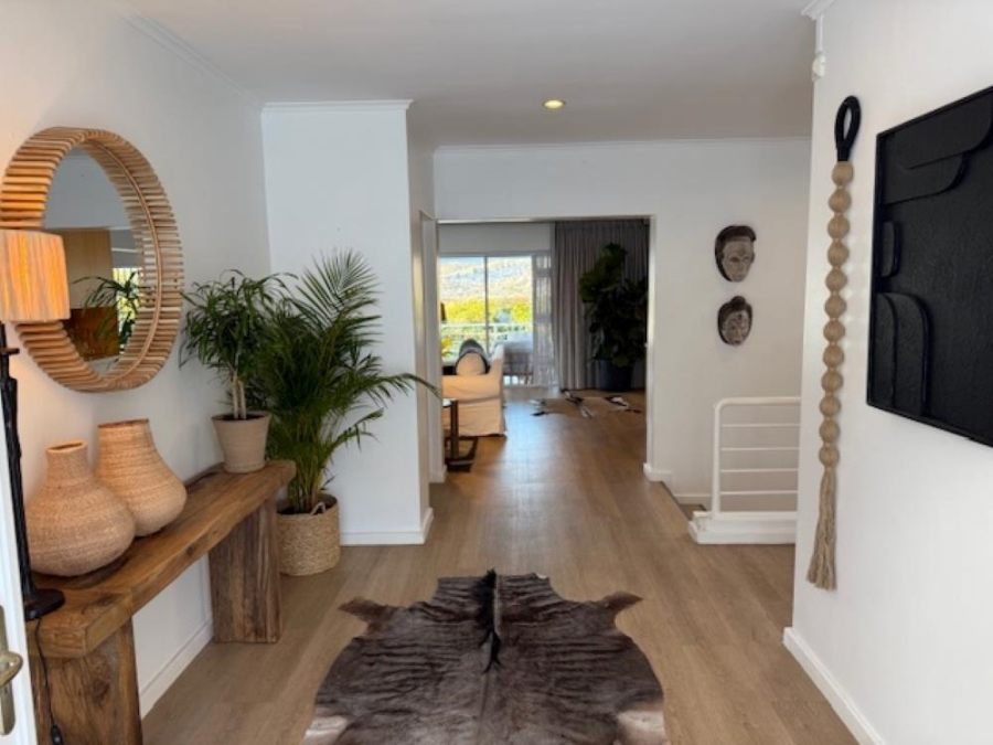 To Let 3 Bedroom Property for Rent in Hout Bay Western Cape